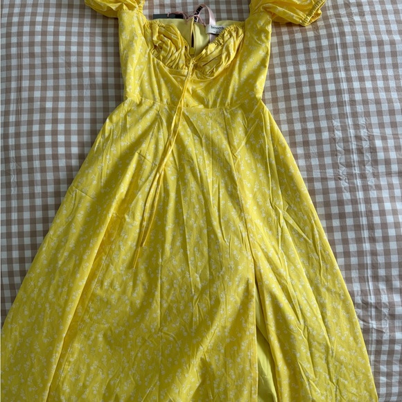 House of CB Yellow Puff-Sleeve Maxi Dress with Front Slit - Picture 3 of 6